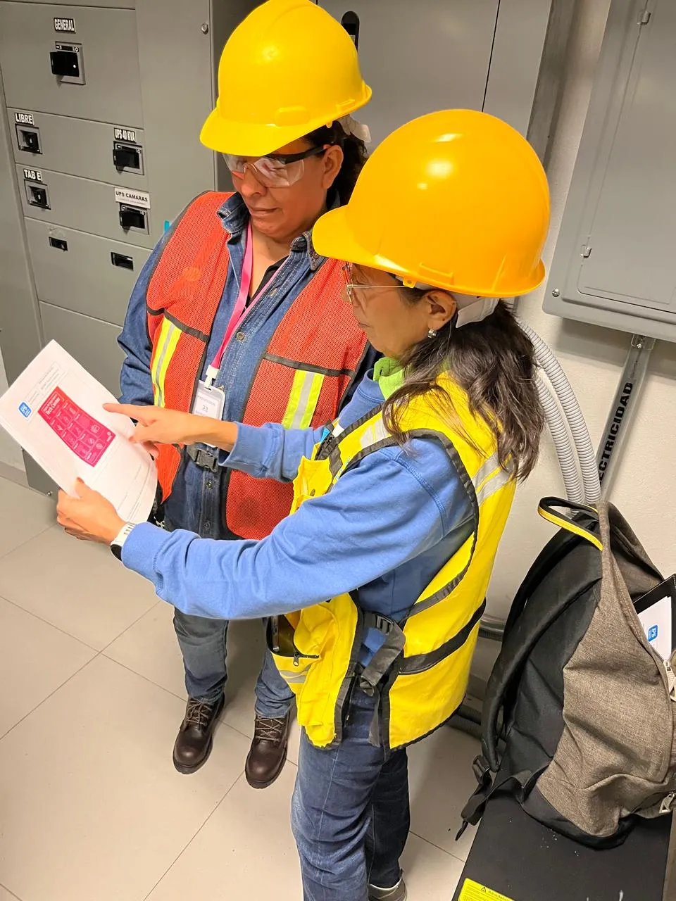 Auditoría de cumplimiento en instalaciones eléctricas realizada por GSG Consultores Ambientales