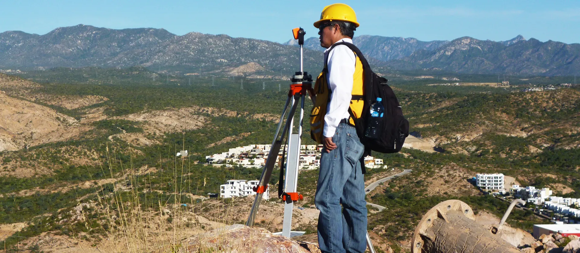 Levantamiento topográfico en campo para estudios técnicos de GSG Consultores Ambientales